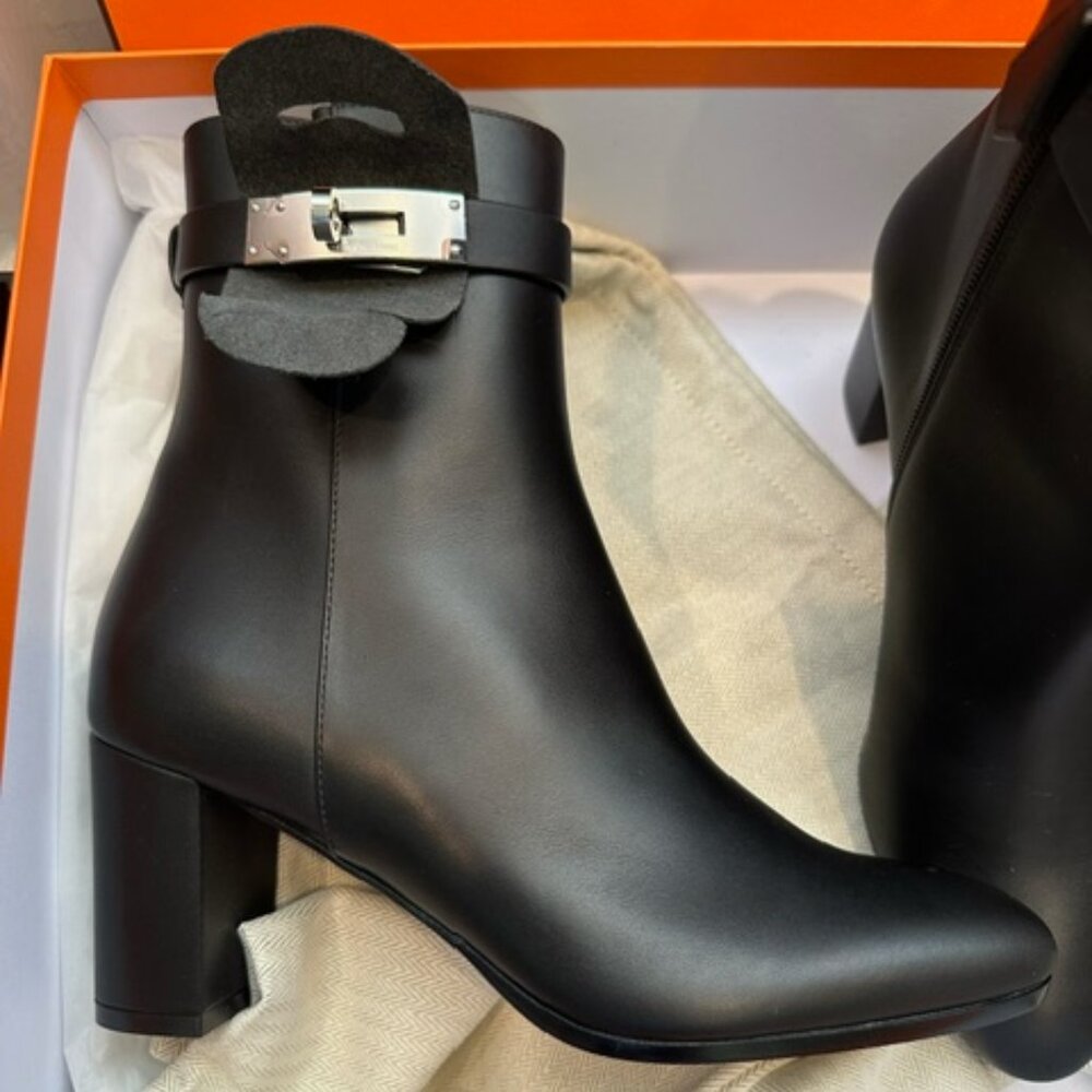 NIB HERMES Saint Germain Leather Women Ankle Boot Black BRAND NEW Size 37 EU